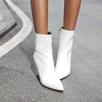 

YQBTDL 2020 White Black Western Cowboy Boots Women Artificial Patent Leather Pointed Toe Spike High Heel Ankle Boot Bride Shoes
