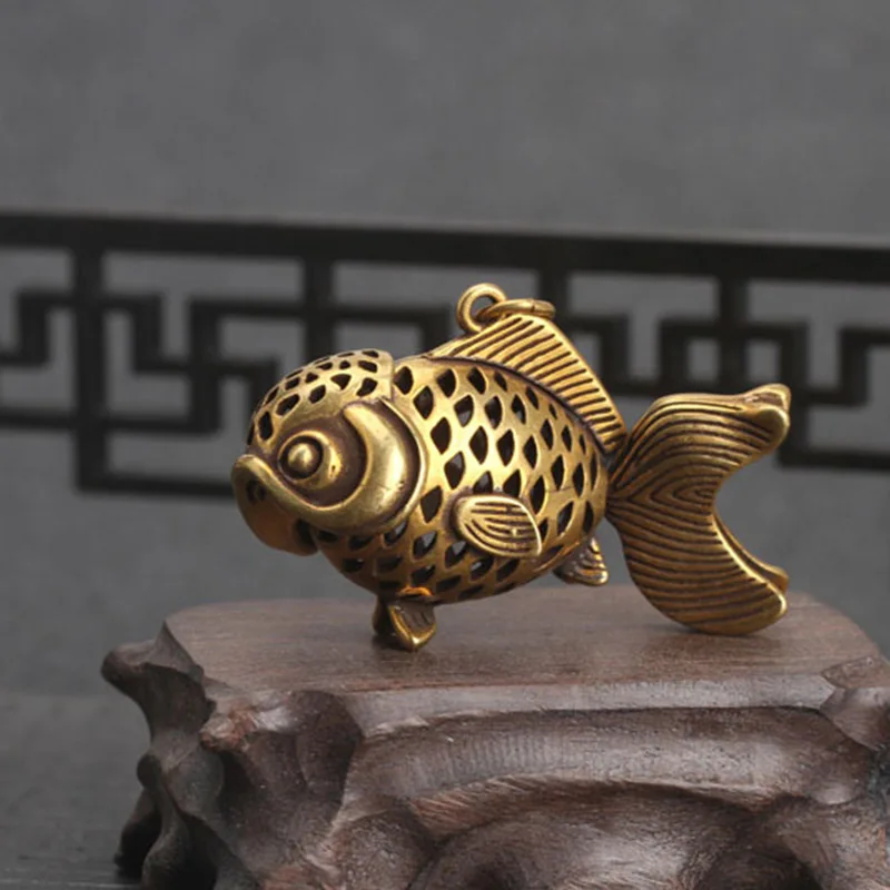 

Pure Copper Goldfish Small Ornaments Home Decor Accesories Brass Hollow Head Movable Tail Pendant for Key Chain Desk Decorations