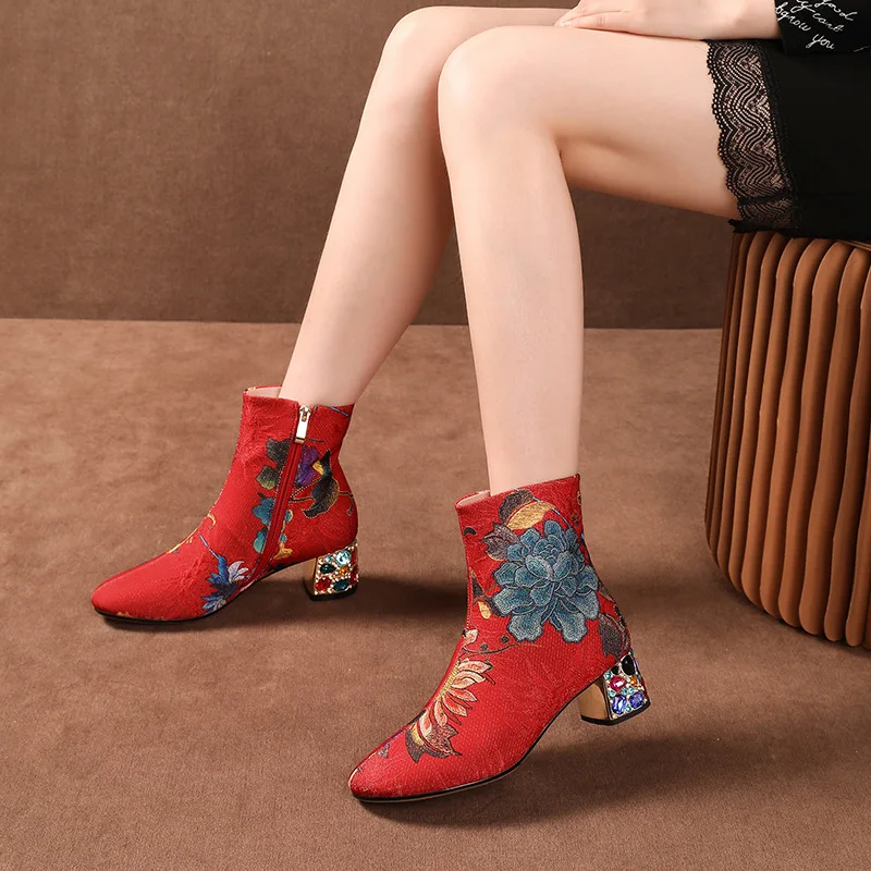 

Autumn And Winter New Style 2019 Single round-Toe Crystal Stone with Ethnic-Style Printed Short Boots Side Zipper Martin Boots V
