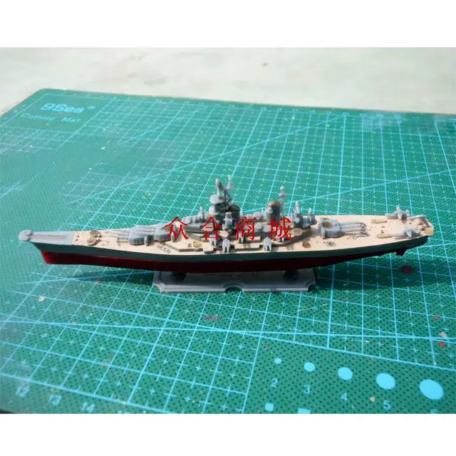 1/2000 Warship Assembly Model 4D Bismarck Aircraft Carrier Cruiser HOOD MISSOURI Plastic Kit Toy for Children 5