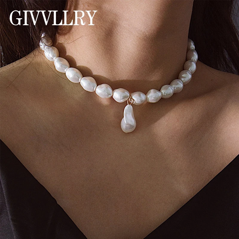 

GIVVLLRY Baroque Pearl Choker Necklace for Women Irregular Pearl Pendant Necklace Fashion Collar Wedding Bridal Jewelry