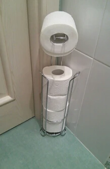 Европейский стиль рулонная подставка популярный современный минималистичный из нержавеющей стали напольный держатель для туалетной бумаги
