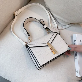 

Luxury women's bag 2019 new Korean version of the portable wild texture shoulder bag fashion messenger texture small square bag