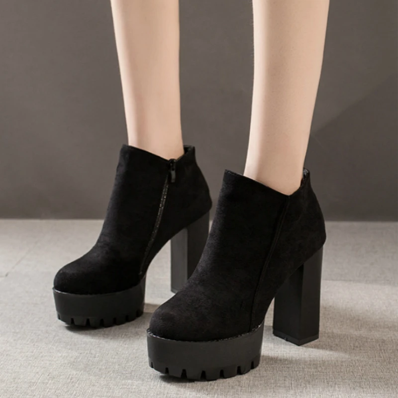 Botines con cremallera lateral para mujer, botas cómodas con hebilla de plataforma, tacón alto grueso de 12Cm, novedad de 2020