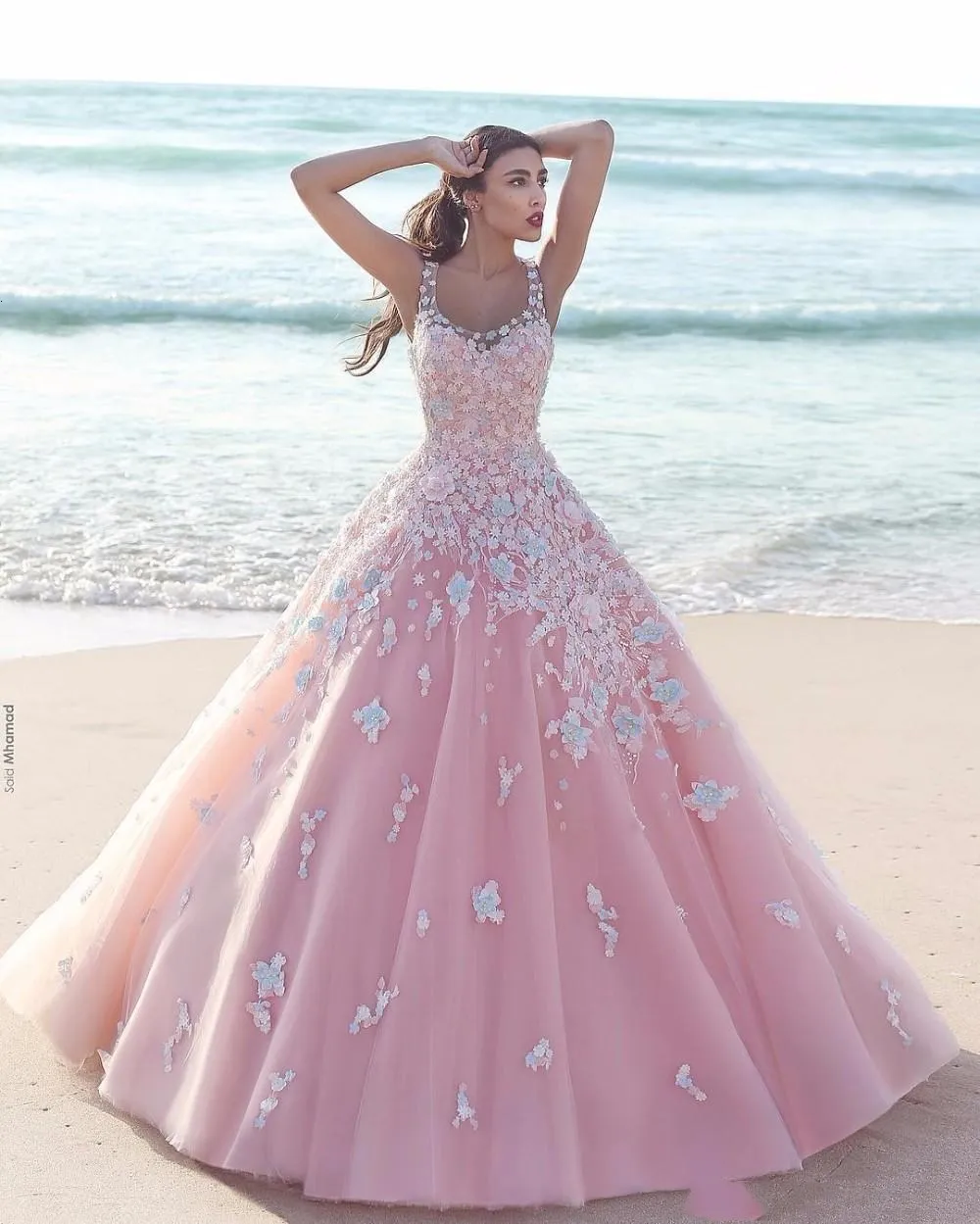

Princess Floral Flower Pink Ball Gown Quinceanera Dresses 2020 Applique Tulle Scoop Sleeveless Lace Bodice Long Prom Dresses