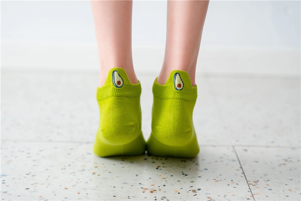 Neue Mode Sommer Herbst Avocado Stickerei Sokken Frauen atmungsaktiven Komfort Baumwolle Ins Stil grüne Söckchen Drops hip – Detail 28