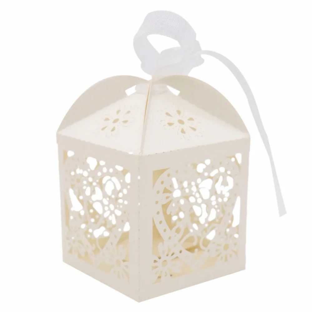 

10Pcs/set Hollow Out Candy Box With Ribbons Love Heart Pattern Baby Shower Favors Gifts Birthday Party Wedding Decoration
