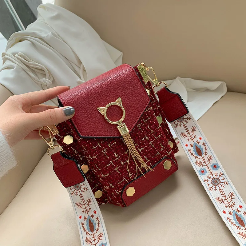 

INS Super Fire Tassels Bag Women's 2019 Autumn New Style Fashion Korean-style Versatile Textured Broadband Crossbody Bag