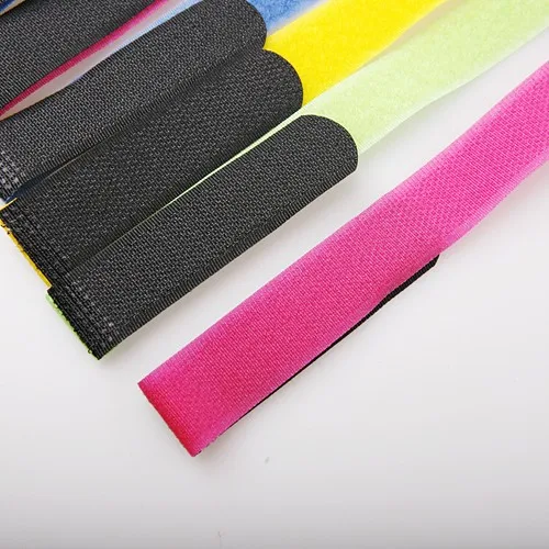 100pcs-lot-Reusable-Cable-Ties-Straps-with-Plastic-button-Strip-Nylon-Strap-with-Buckle-20-300mm (2)