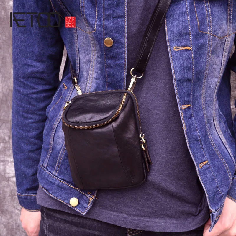 

AETOO Brand Men Casual Small Genuine Leather Shoulder Bags Leather Messenger Crossbody Travel Bag Handbag for Men Male