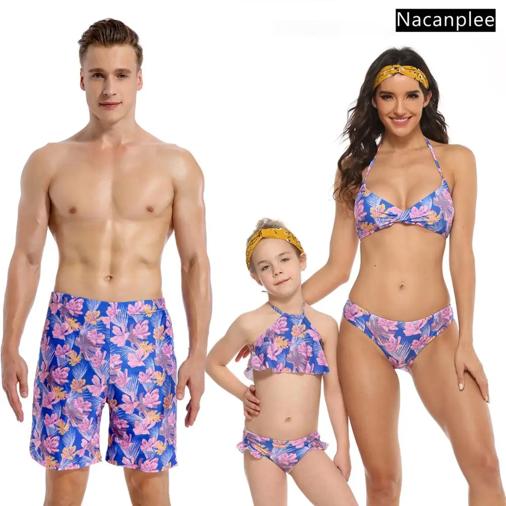 

Swimwear for family beach vacation Floral element print swimsuit mom and daughter mom daughter Dad and son