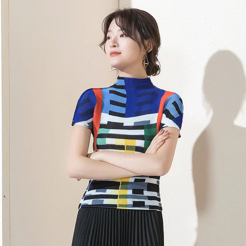 Pleated clothes Europe and America Fashion New model of European station Women's clothing Sexy Perspective Skin friendly Bo