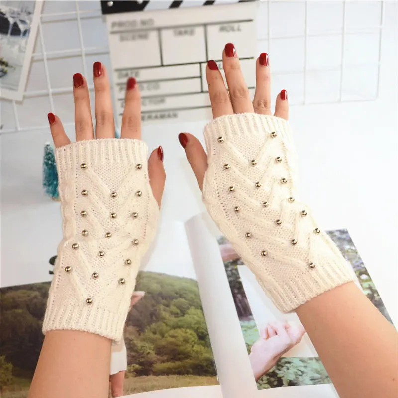 

Autumn Winter Women Arm Cover Beaded Fine Wool Fingerless Gloves Thick Soft Knitted Woolen Arm Warmers Half Finger Arm Sleeve