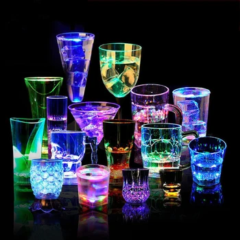 

Creative Light Up LED Cups Automatic Flashing Drinking Cup Mugs Color Changing Beer Whisky Glass Cup For Bar Club Party Supplies