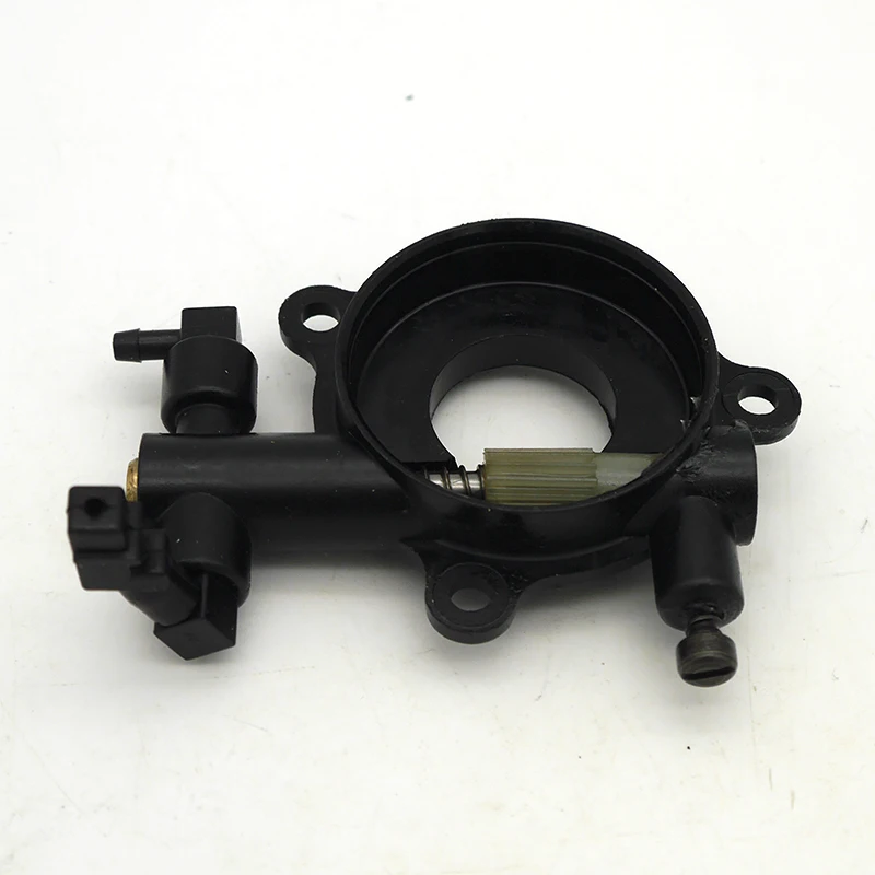 OilPumpAssyFitForChampion25555ChainsawGarden2StrokeSpare