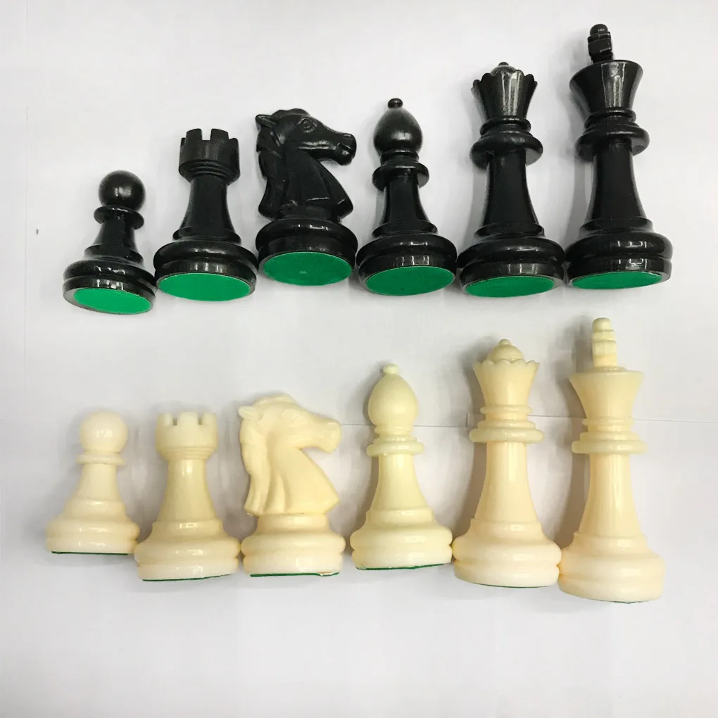32 Pieces 6.4cm Chess Pieces Adult Children Chess Intellectual Toys Plastic Character Championship Game Toys board game chess pieces
