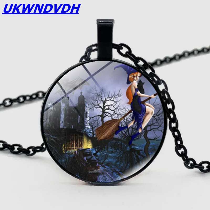 

Best selling cartoon Halloween concave round necklace Europe and America retro necklace jewelry