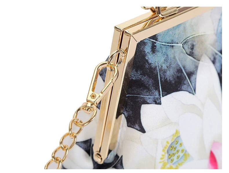 2021 Newest Pure Handmade Bag Fringe Designer Lock Shell Bags Vintage Chain Women Shoulder Crossbody Bag Chic Women's Handbags
