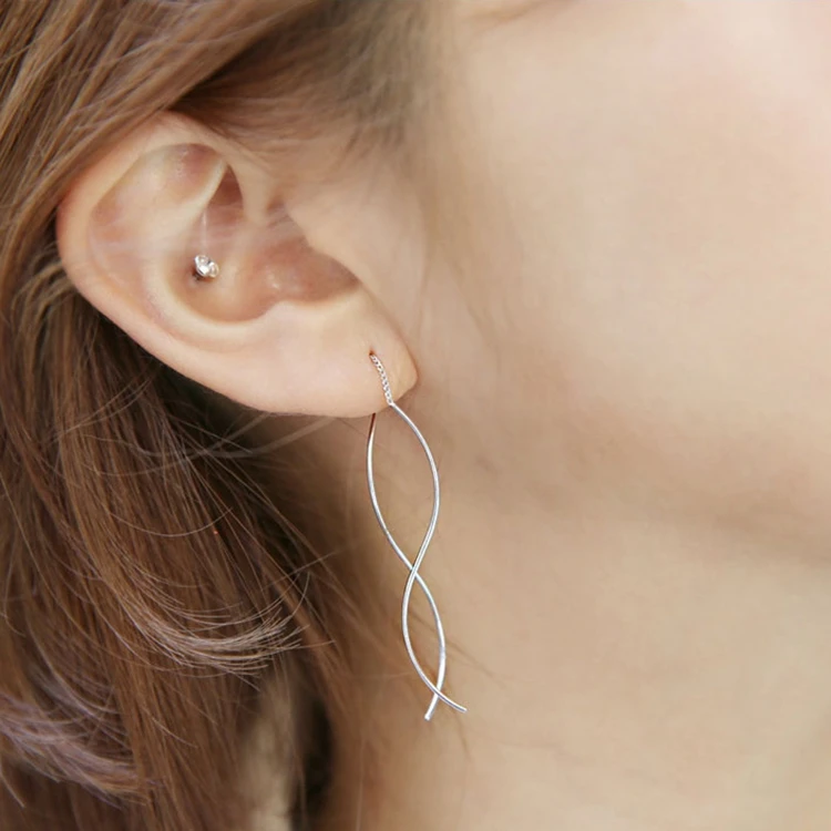 

2019 New Original Designed Silver Color Statement Simple Curved Metal Long Tassel Earrings for Women Party Brincos Oorbellen