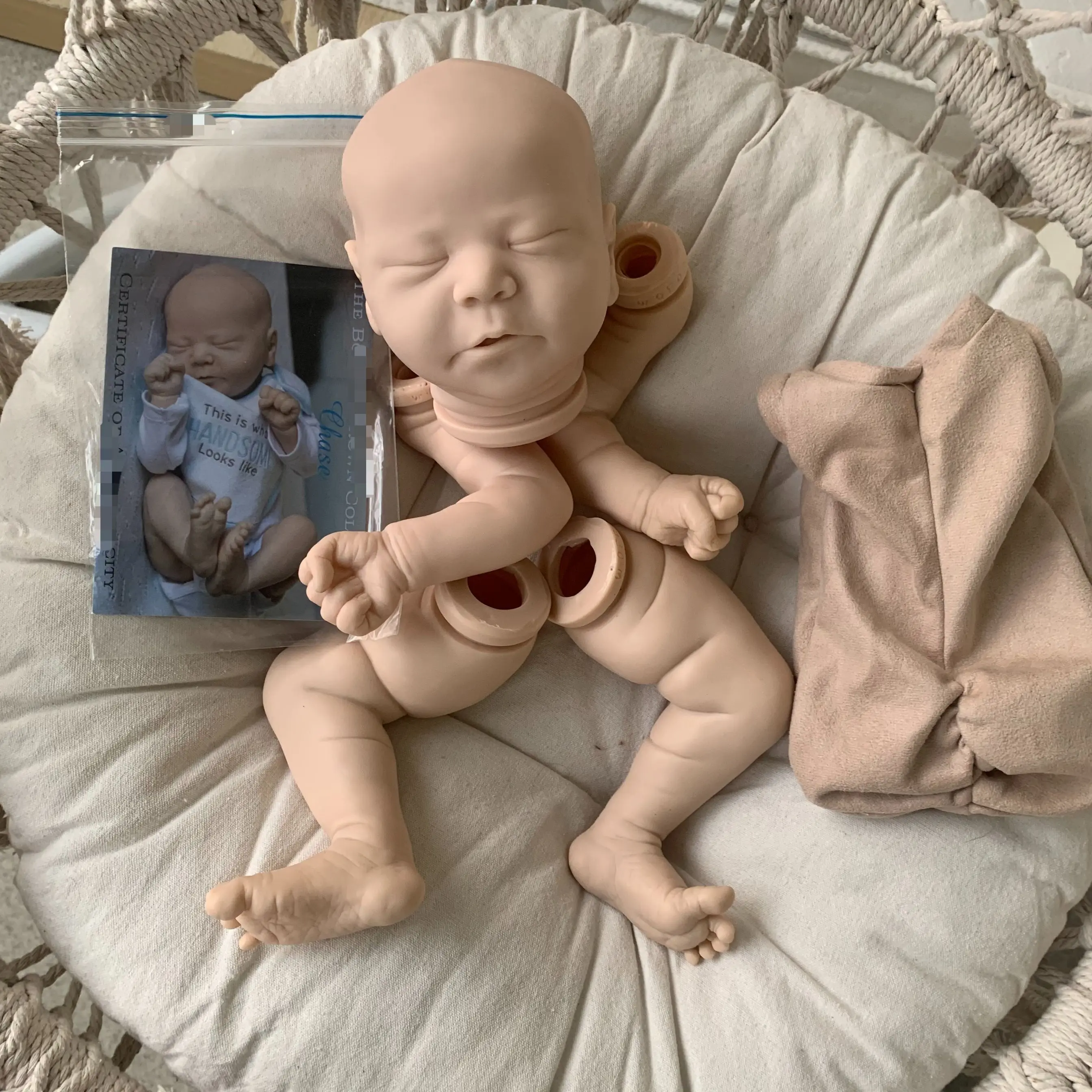 Details about   20'' DIY Realistic Reborn Doll Kit 3/4 Limbs Cloth Body Sleeping Baby Xmas Gift 