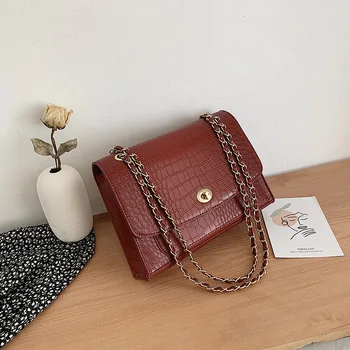 

2019 new fashion stone pattern chain solid color underarm bag fashion simple wild lock single shoulder Messenger bag female