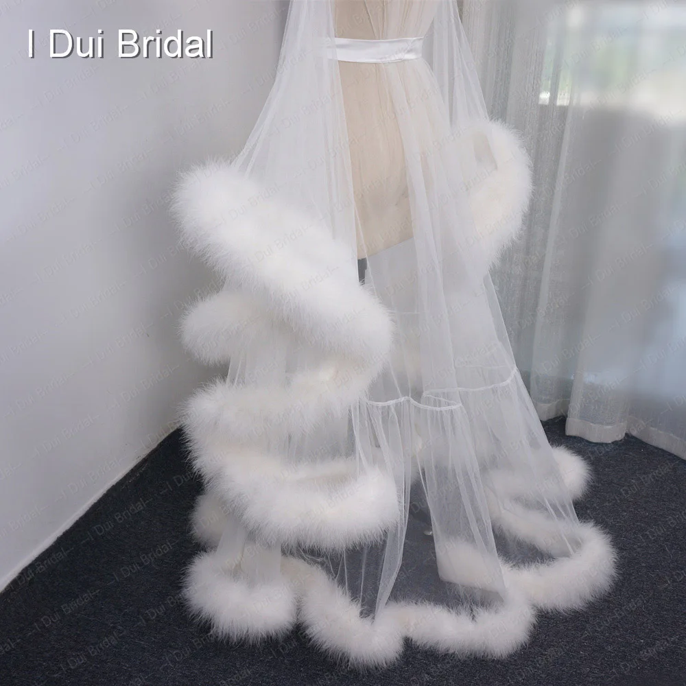 Рисунок 6 - Длинное Тюлевое платье с пышными перьями