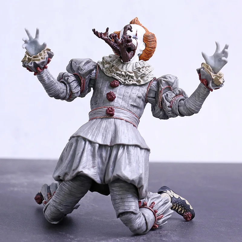 pennywise the dancing clown figure