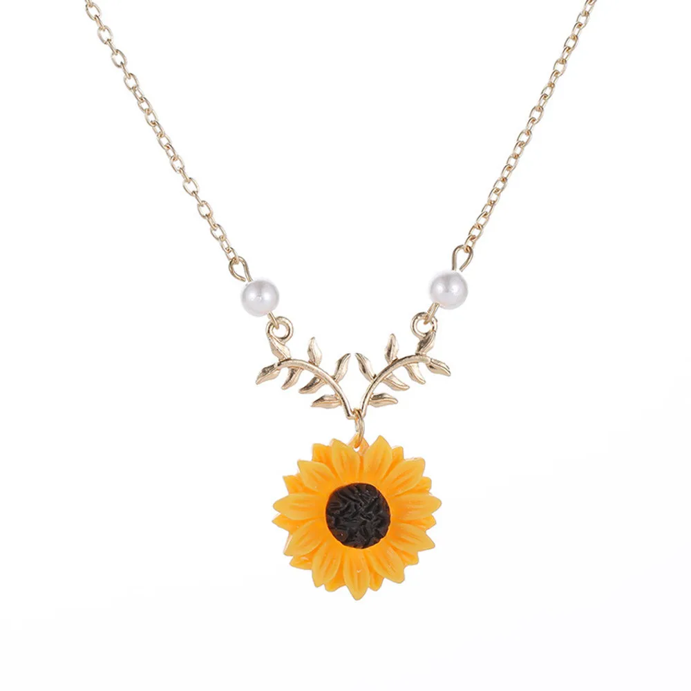 Fashion Ladies Necklace Charm Simple Yellow Gold Plated Sunflower Leaf Branch Vintage Trendy Elegant Classic Long Necklace
