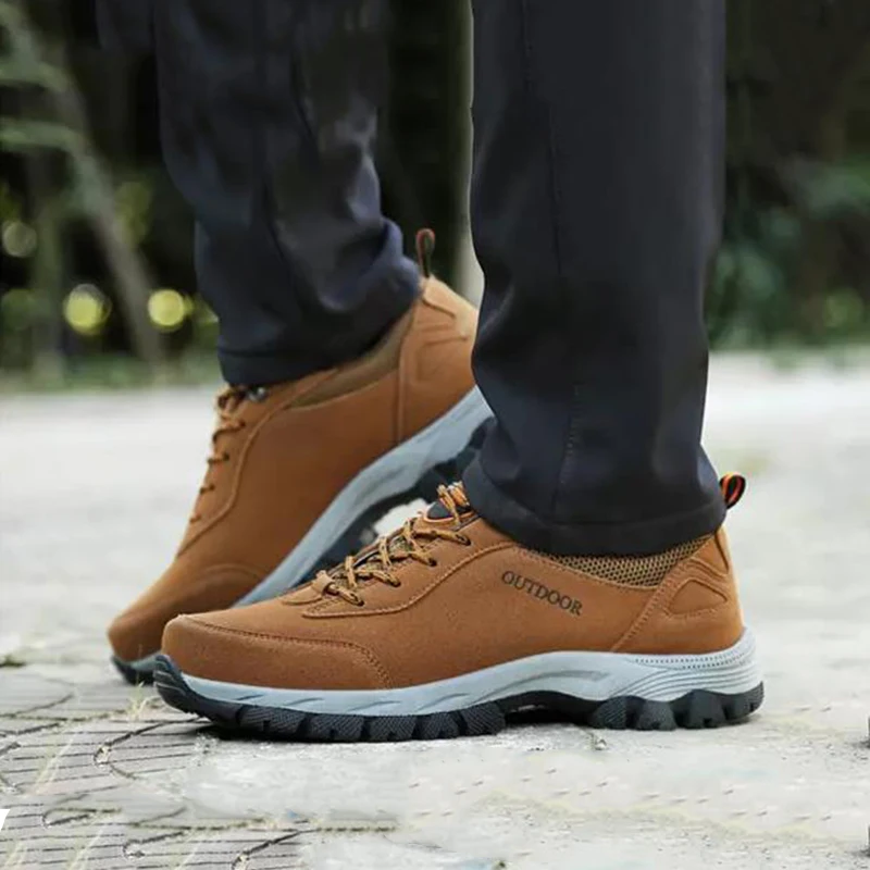 Tanie 2019 męskie buty górskie buty do podróży jesień na zewnątrz antypoślizgowe nosić trampki mężczyźni zasznurować Trekking wspinaczka sportowe trampki męskie