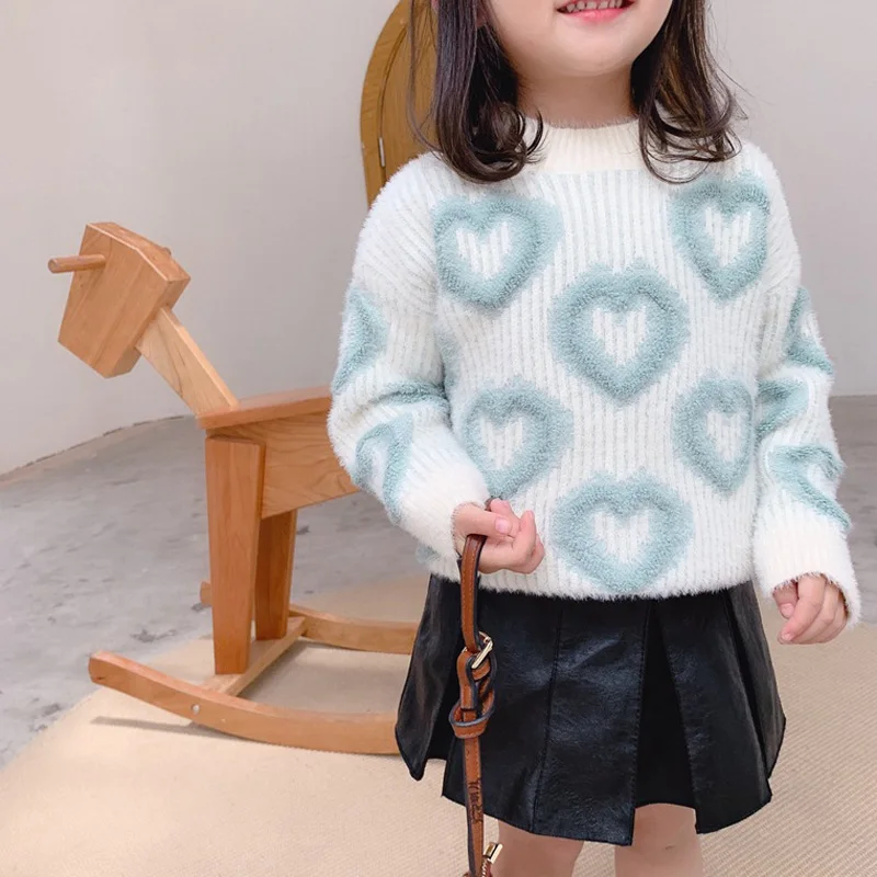 Модный свитер для маленьких девочек; зимний Повседневный пуловер с узором в виде сердца; свитер; детская одежда с длинными рукавами и круглым вырезом из меха норки; TopsLZ466 - Цвет: green