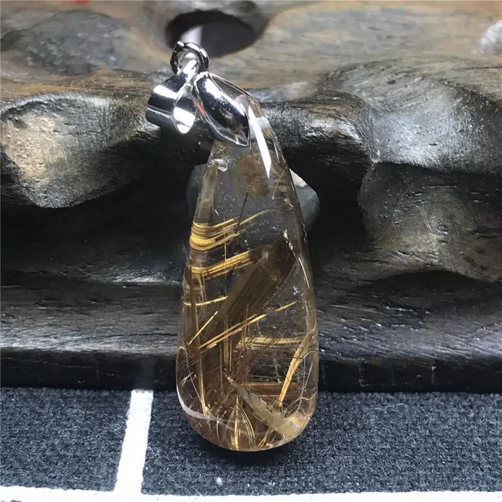 

Natural Gold Rutilated Titanium Pendant For Women Men Crystal 29x11x10mm Oval Beads Stone Crystal Necklace Pendant Jewelry AAAAA