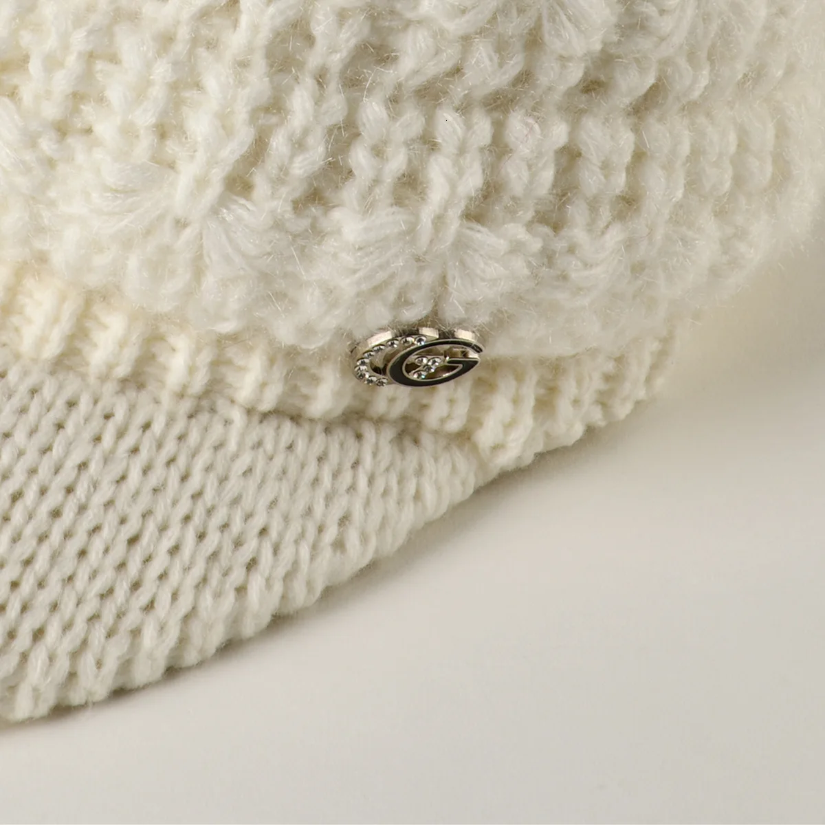 Hats Woman Increase Down Thickening Keep Warm Gg Mark Solid Color Earmuffs Peaked Cap Knitting Wool Hat Beret