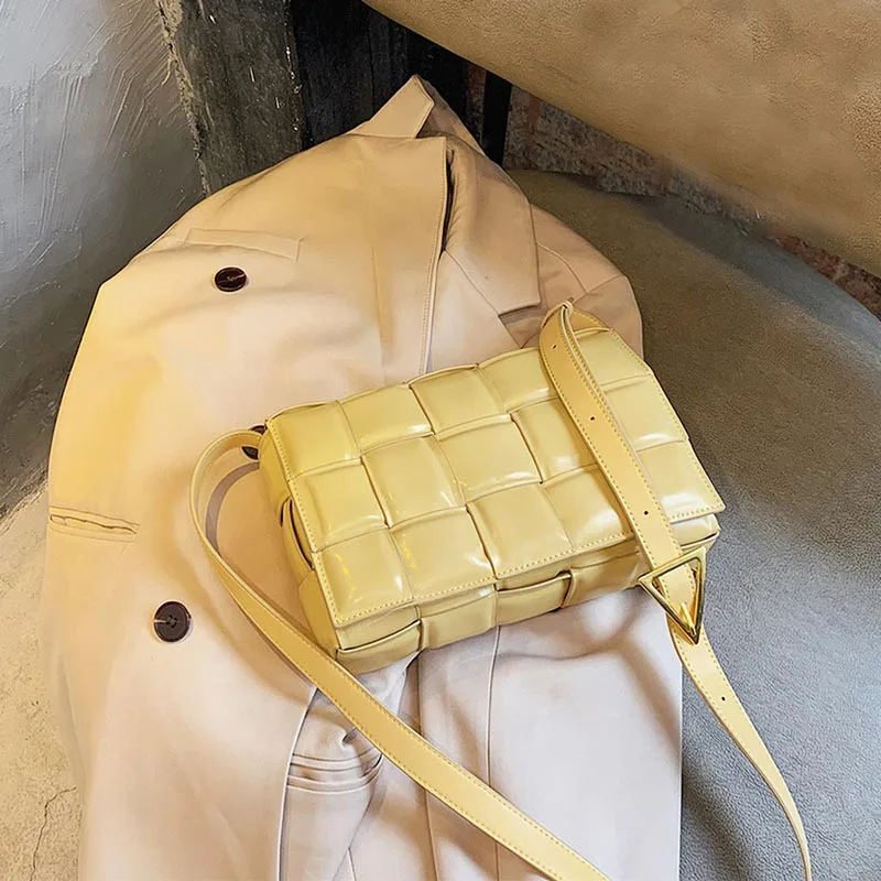 

New Women Crossbody Bags Popular Weaving Luxury Handbags Bags Hot Designer Shoulder Bags Ladies Totes