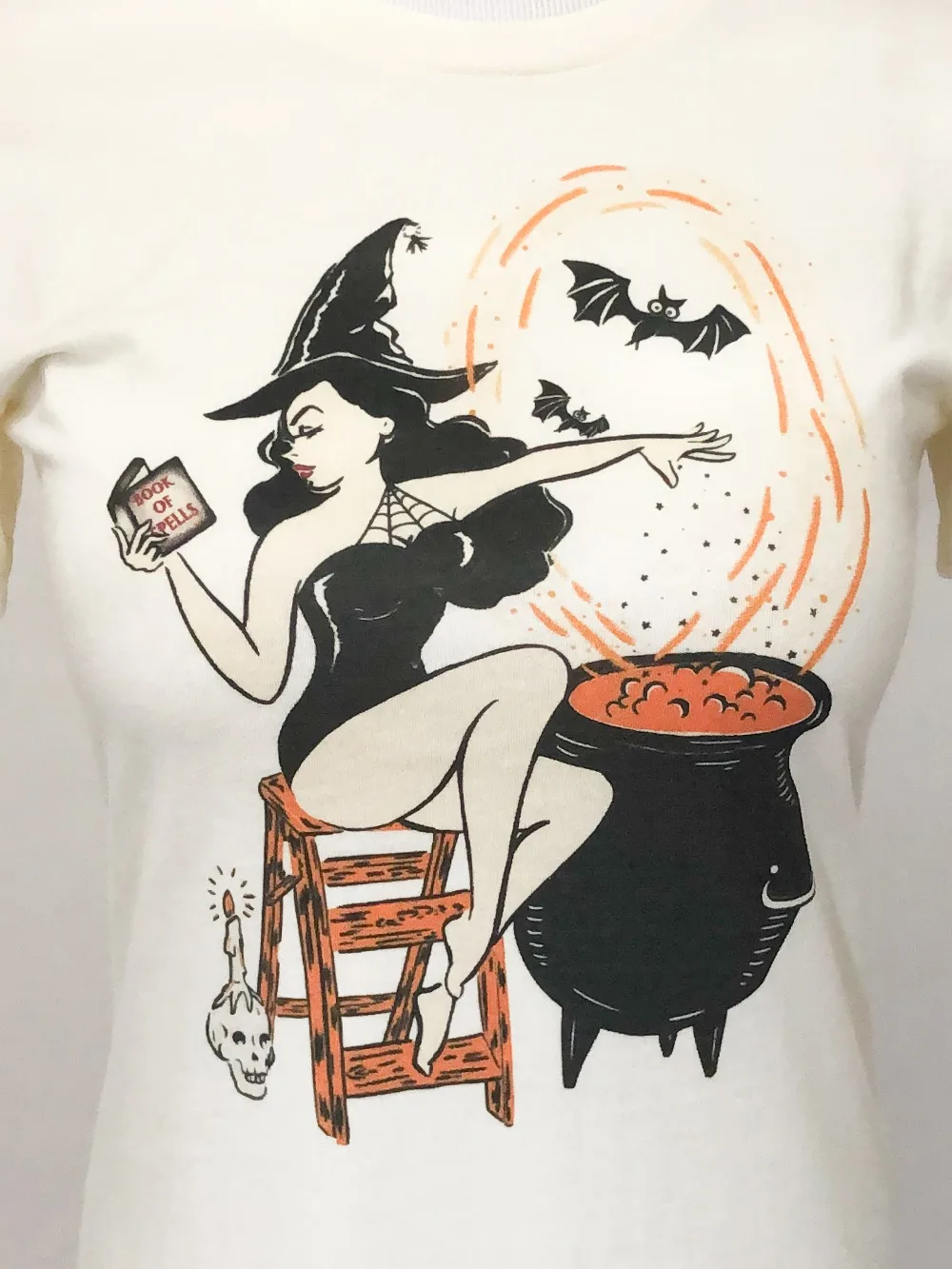 s619678883692246363_p318_i54_w2250