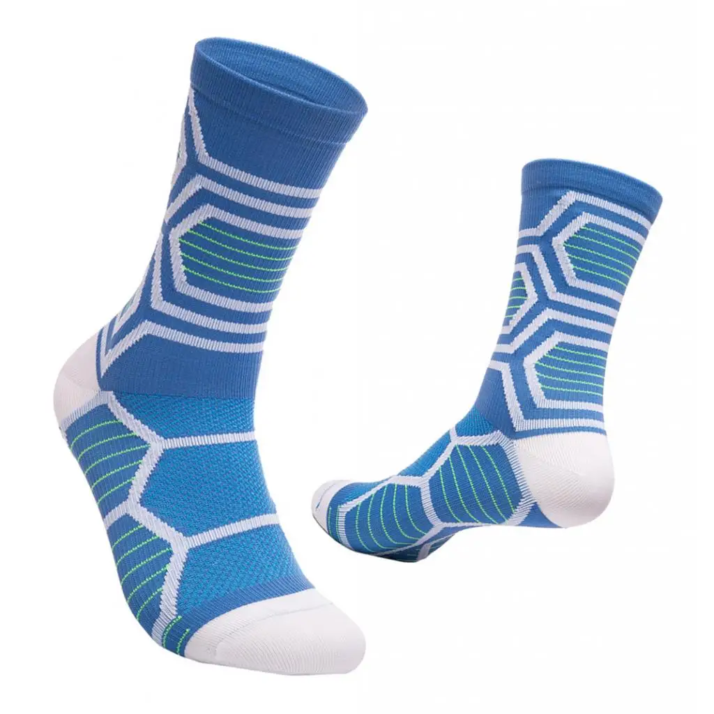 3 Pair Cotton Mid-Calf Socks Compression Socks Moisture Wicking Hiking Sport Socks for Outdoor Sport Snowboarding