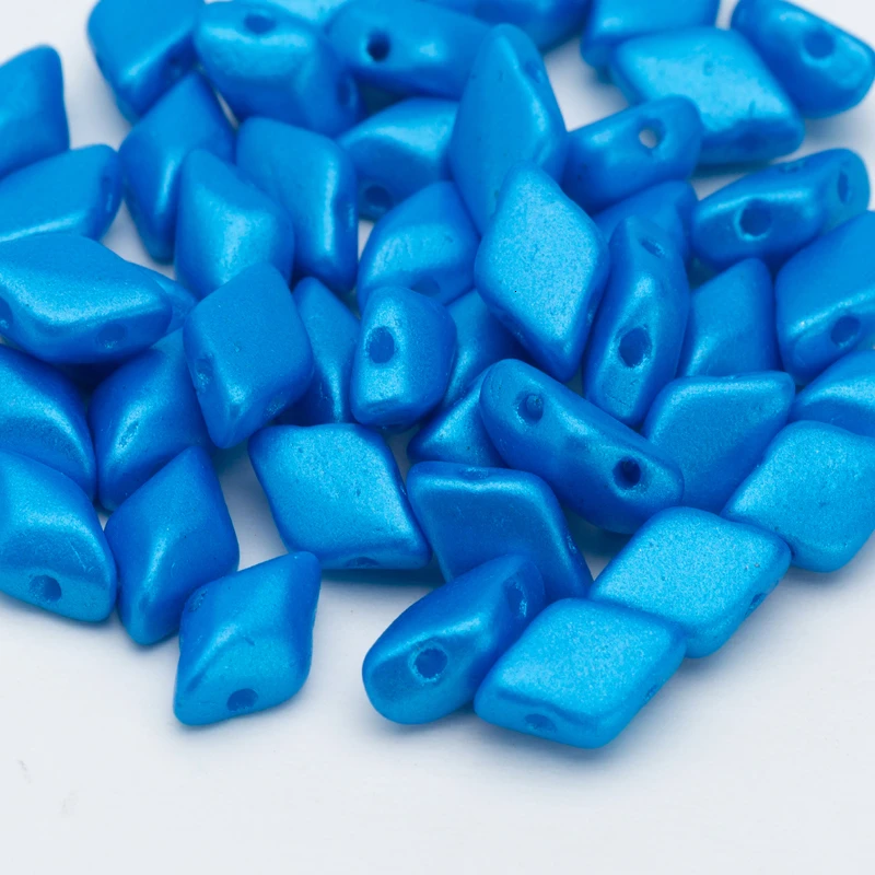 

Taidian New Loose GD Glass Beads Luster Native Beadwork Diy Not Faded For NativeJewelry Making Handcraft 5grams About 35pcs