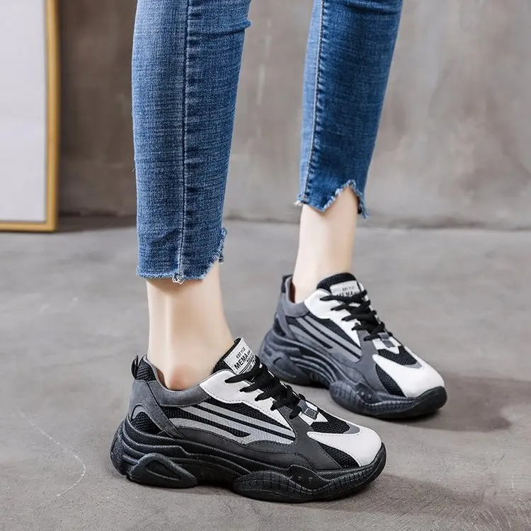 

Athletic Shoes Women's Summer Breathable Flat Keel Thin Shoes 2019 Black And White with Pattern Ozhouzhan Reflective New Style A
