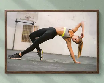 

0070J Hand Support Strength Training Fitness Bodybuilding Women Sexy Beautiful Strong Wall Sticker Silk Poster Art Home Decorati