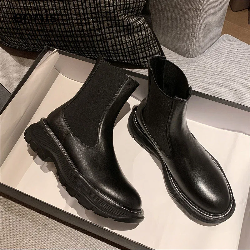 

ENNIS Black Platform Boots Women Genuine Leather Martin Boots Round Toe Beige Ankle Boots Autumn Winter Slip On Shoes NEW A0040