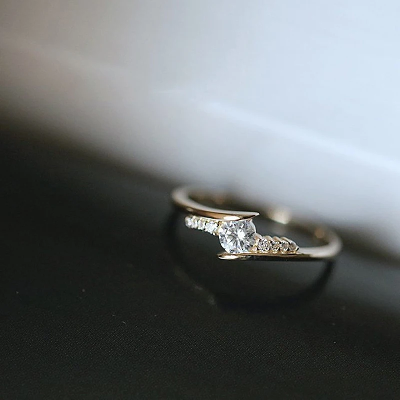 Wedding Rings Womens Ring Cubic Zircon Ring Finger Rings Jewelry Rings Ring Jewelry ZHOUYANG Ring for Women Simple Style Cubic Zirconia Wedding Ring Light Gold Color Fashion Jewelry KBR103