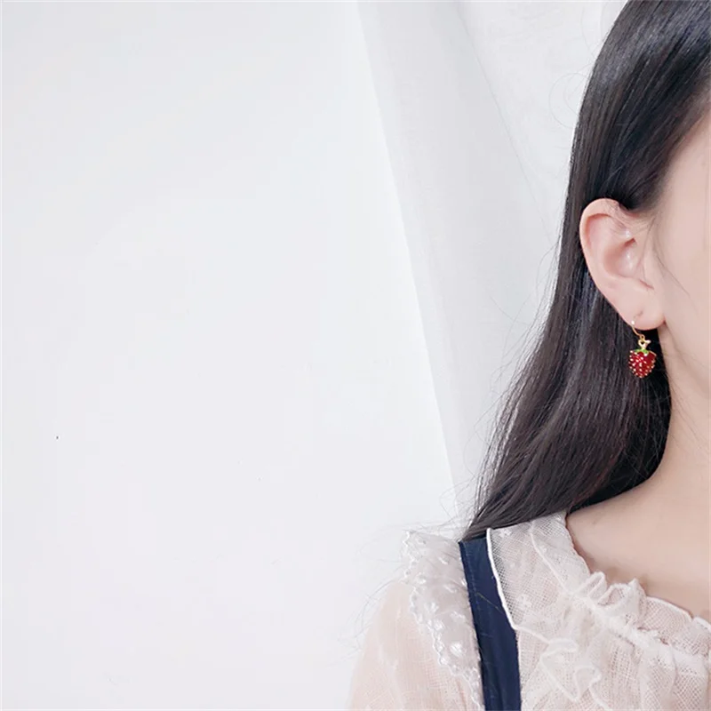 Модные корейские ювелирные украшения милые Клубничные серьги креативный темперамент простые фруктовые кисточки летние дикие длинные серьги