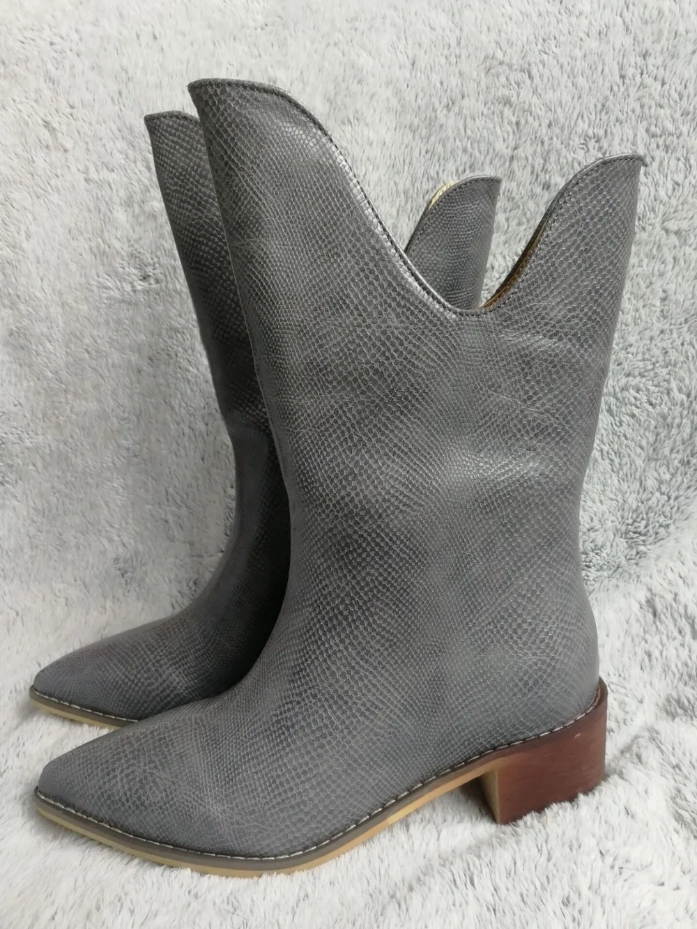 8AB2F06F52770C85A4B49950D9EBCFAD