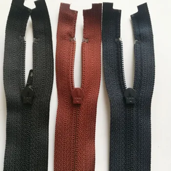 

30pcs/lot 16cm Short Ykk Zipper Single Open End 3# Nylon Coil for Jacket Kids Pet Clothing Diy Crafts Tailor Sewing Accessories