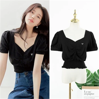 

Pei Xiuzhi's same black square collar Sexy French retro short sleeve short style thin temperament top in spring 2020
