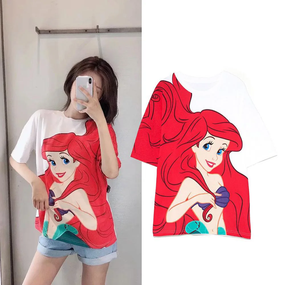Baratos Camiseta de moda 2019 cuello redondo ropa de mujer estampado clásico El Rey León camisetas regulares camiseta gráfica Streetwear mickey Camiseta de algodón