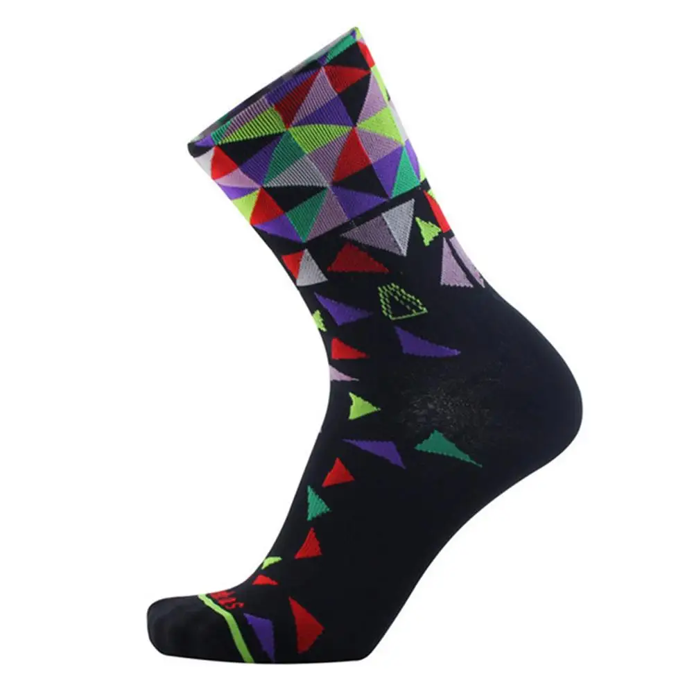 1 Pair Multiple Colors Cycling Sport Socks Feet Breathable Wicking Socks Cycling Socks Striped Tide Middle Outdoor Sport Socks