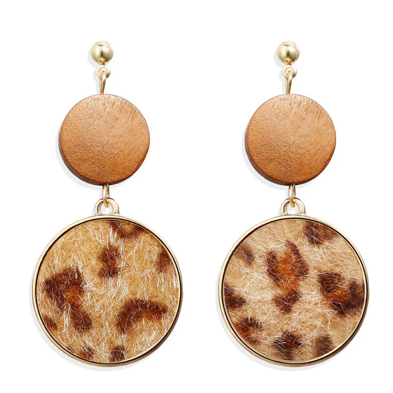 12379347519_793437558