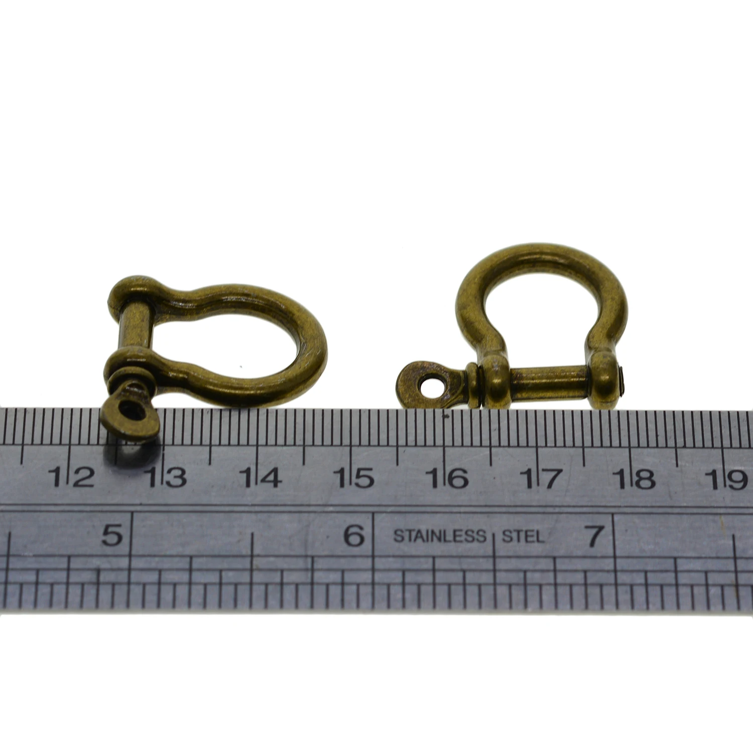 wholesale 50 bronze alloy screw pin lock U hook shackle leather bangle connector joint horse shoe keychain lanyard FOB EDC DIY