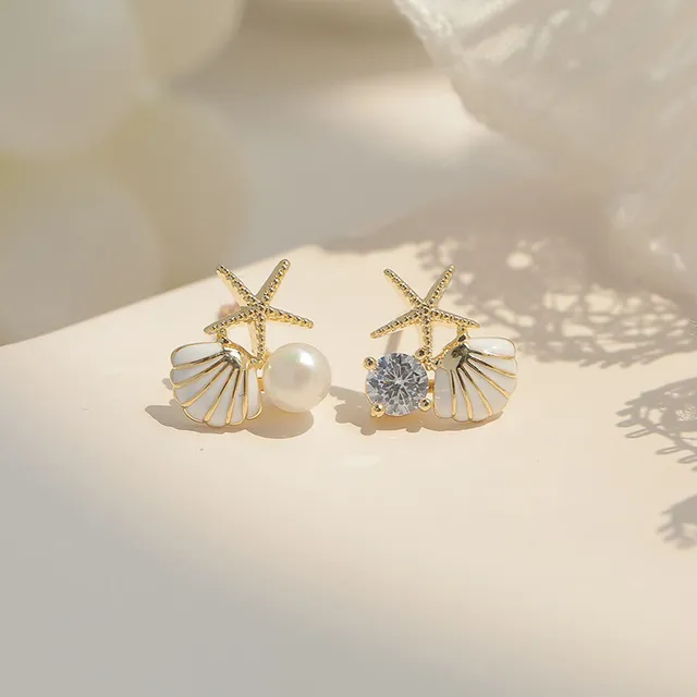 Starfish Shell Stud Earrings for Women Small Cute Imitation Pearl Earrings Banquet Wedding Jewelry white