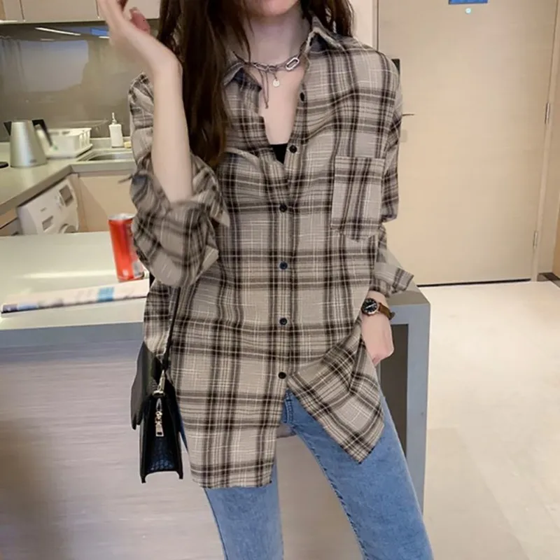 Plaid shirt worn outside Women Plus Size Autumn Long-sleeved Shirt Tops Large Loose Lapel Shirts Female Casual |